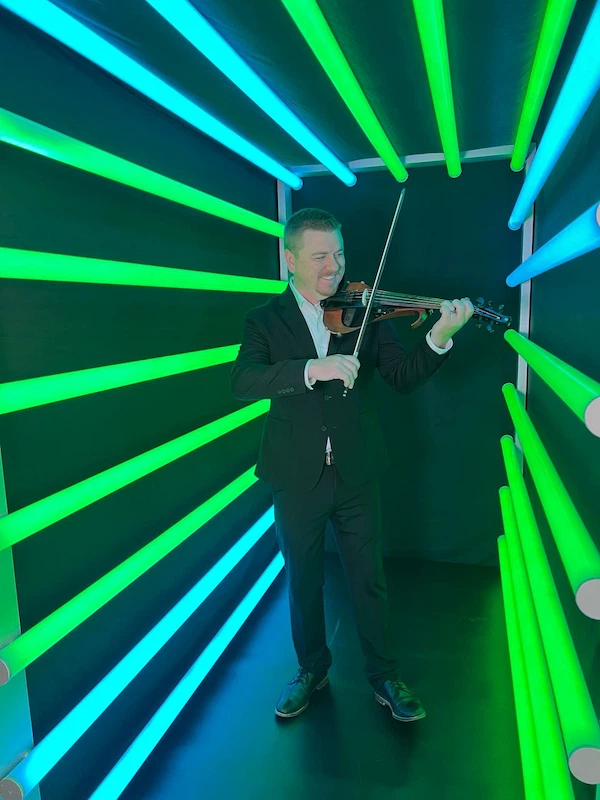 led-tunnel-carousel-3