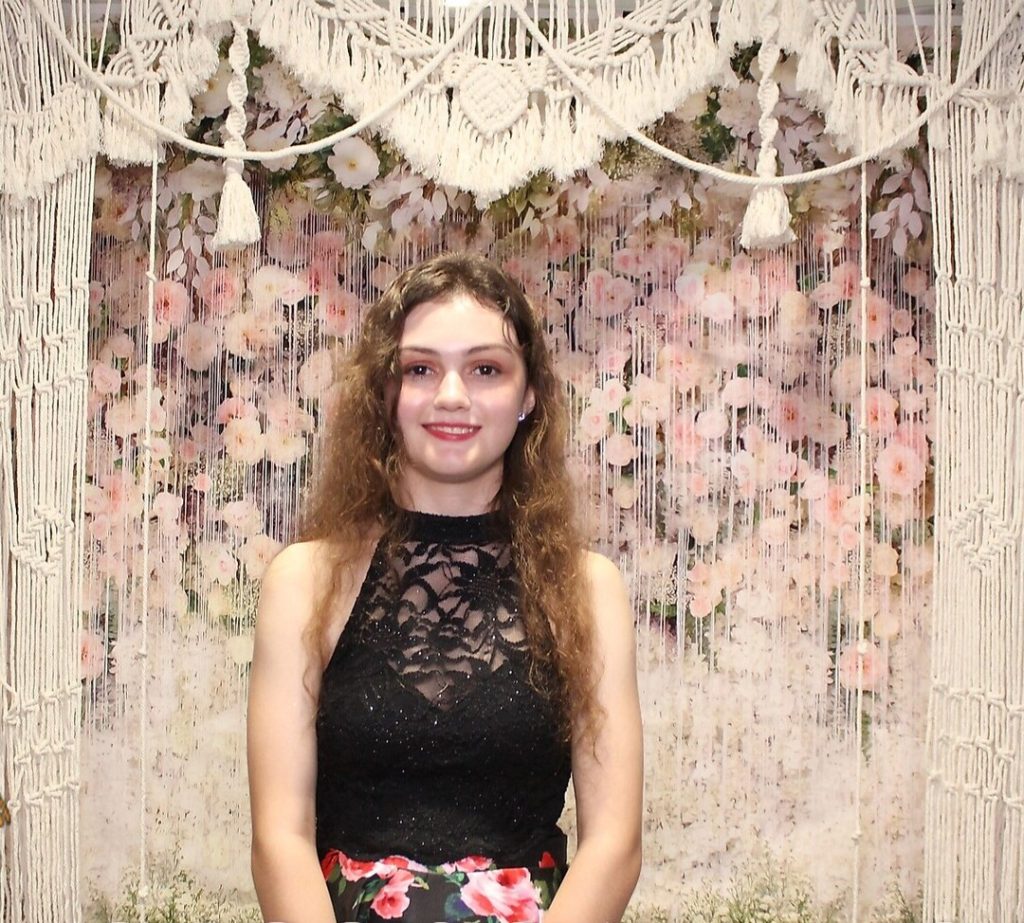 prom photo
