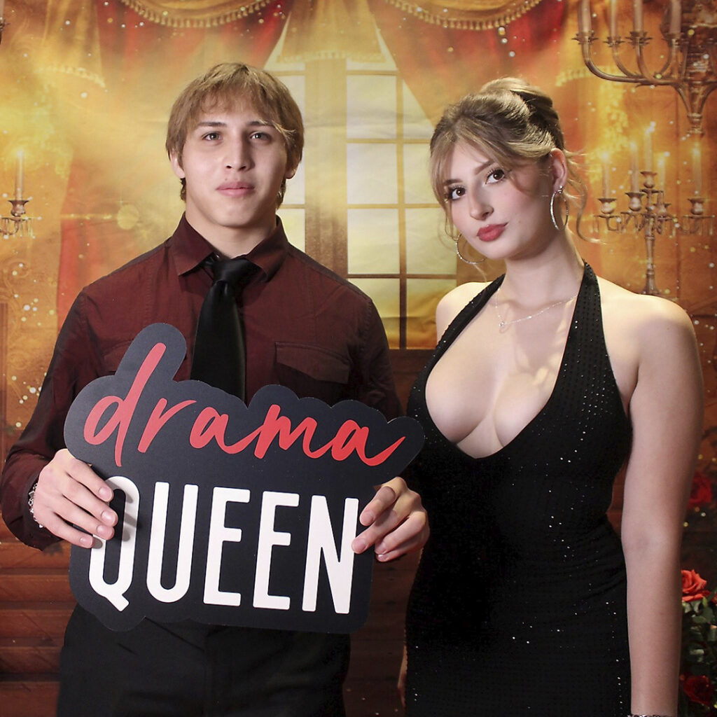 prom photo with props